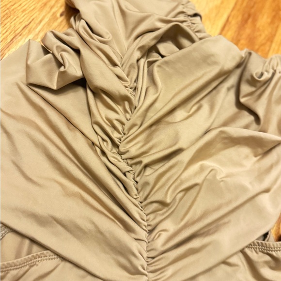 Nude sculpted maxi dress like helsa mugler - Picture 7 of 14